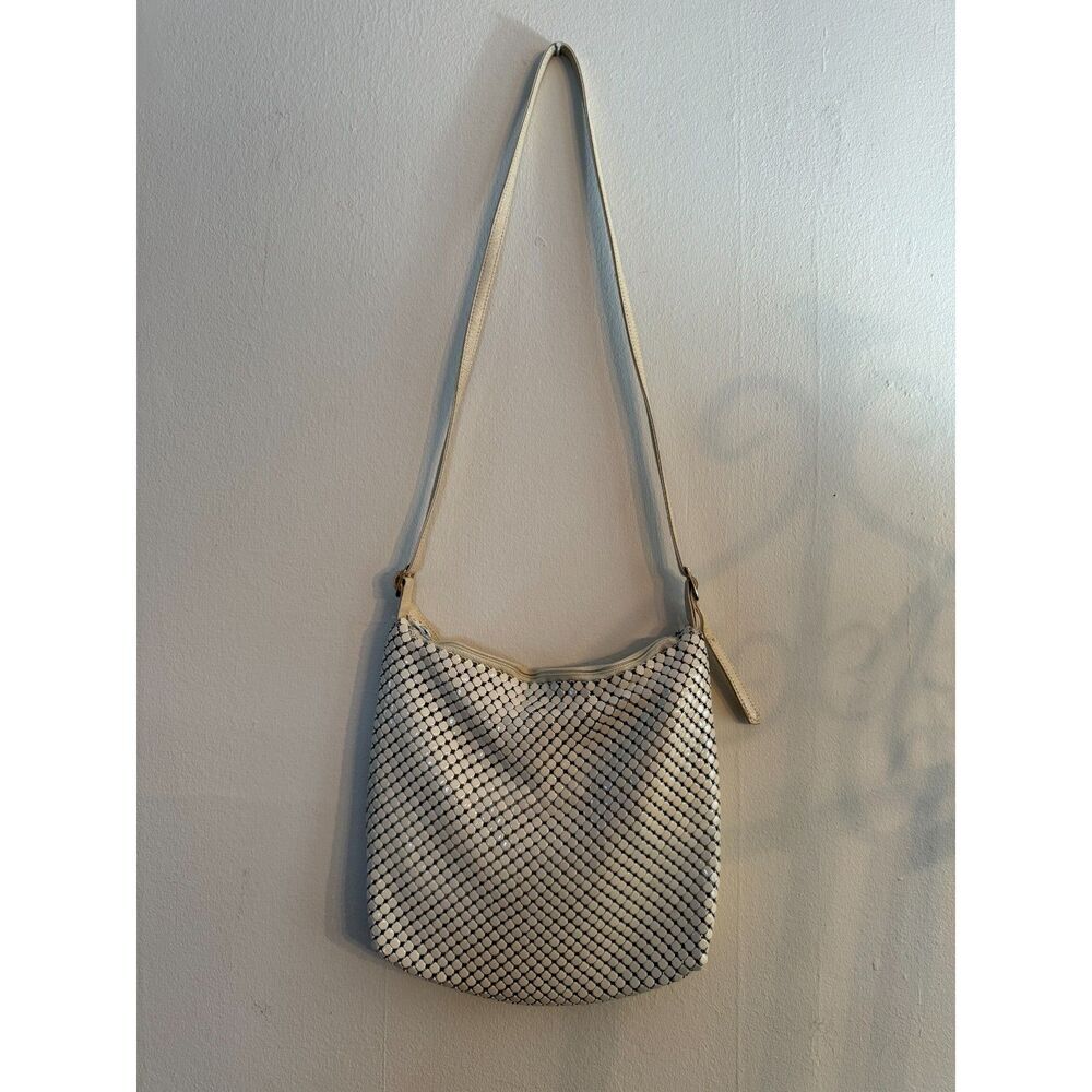 Vintage metal mesh Whiting and Davis white handbag - Picture 2 of 6